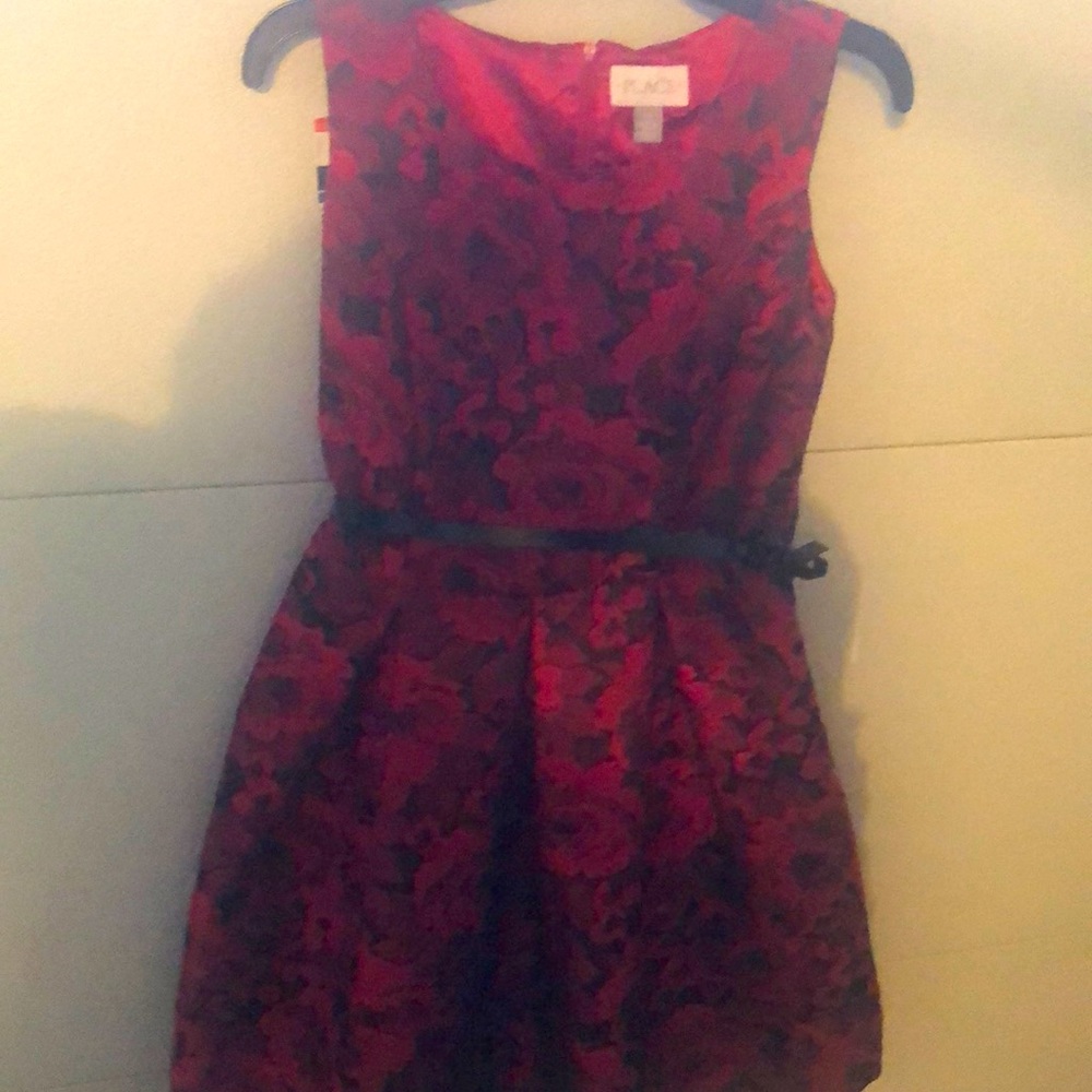 Children’s place Beautiful black and red rose dress size 14 girls